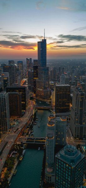 file_100773922