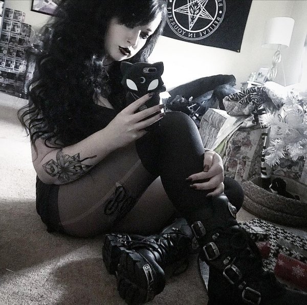 GothicGirls