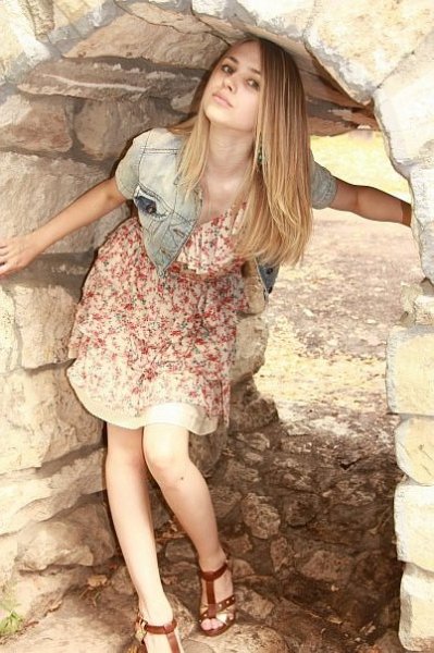 Яна Енжаева