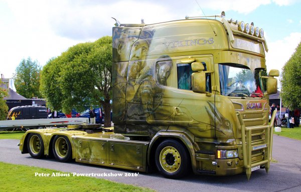 SCANIA