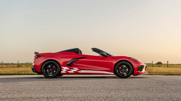 Hennessey H700 Corvette C8 Convertible (2024)