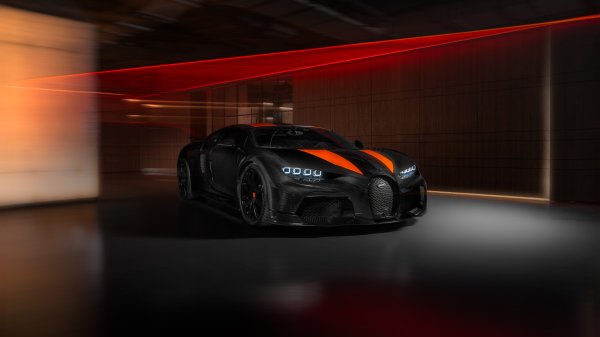 10-01-bugatti-chiron-super-sport