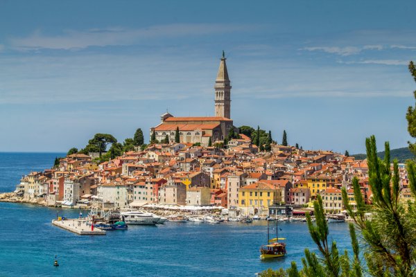 Khorvatiia-poberezhe-rovinj
