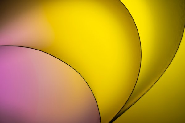 Yellow-pink-shapes-gradient-waves