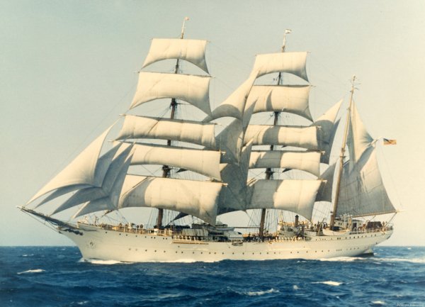 IMG viter59 USCG Eagle