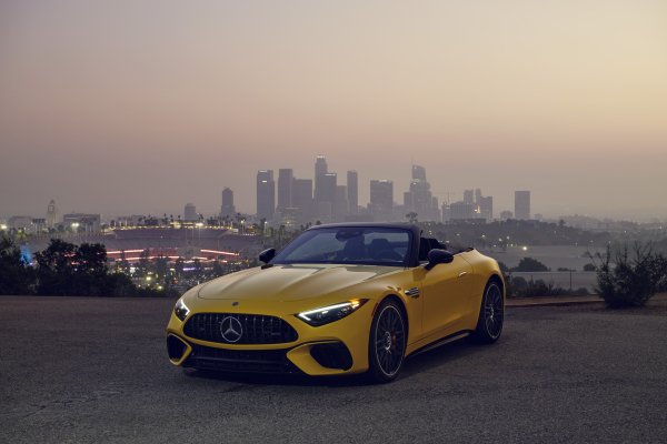 Mercedes-amg-sl-63-16