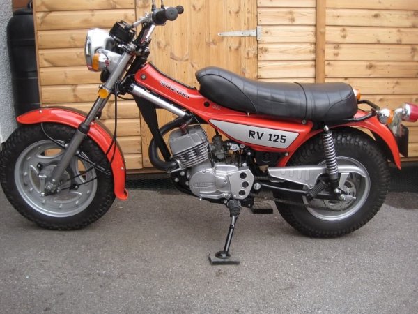 SUZUKI RV125 SAND BIKE (1977г.)