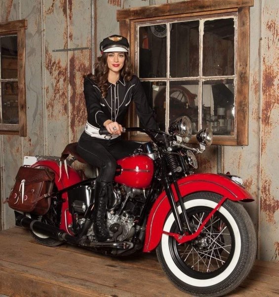 HARLEY-DAVIDSON KNUCKLEHEAD (1946г.)