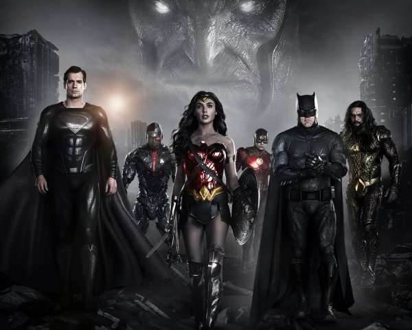 Poster with the protagonists of the film Justice League