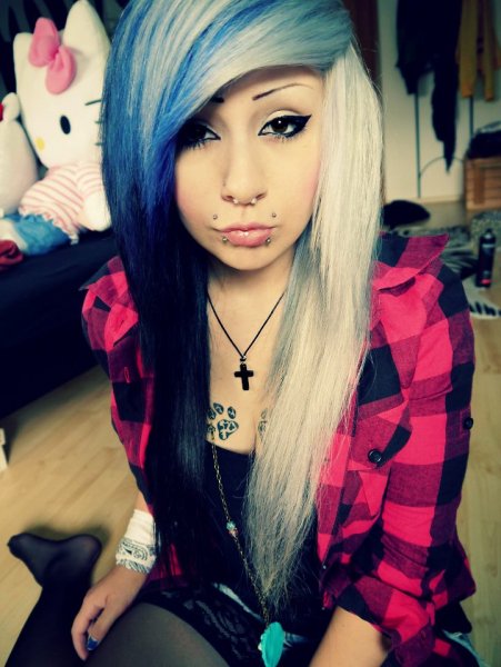 tumblr m92n1pMOMN1rw1vido1 1280