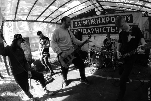 Шлем - Хуярит так,что ахуеть