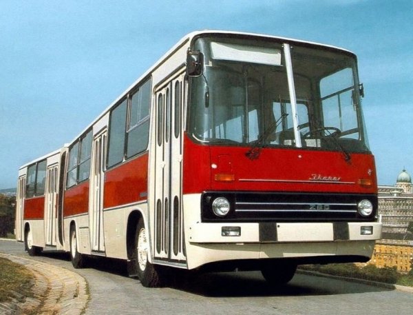 IKARUS 280