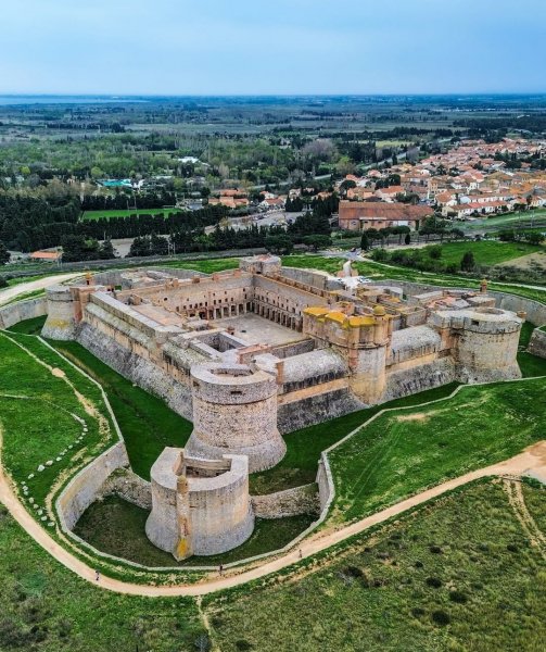 ФОРТ САЛЬСЕС