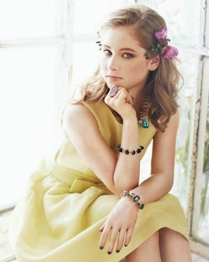 Юля Липницкая