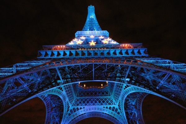 Cityscape-night-architecture-sky-symmetry-blue