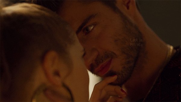 Tvseries-Valeria-S01E04-05