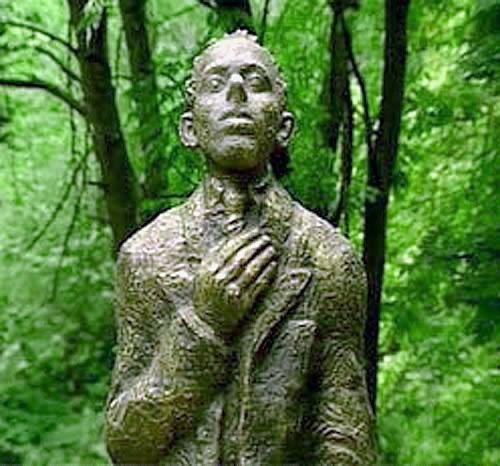 Osip Mandelshtam - Myi jivem pod soboyu