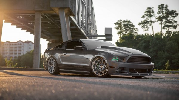 Ford-mustang-gt-ace-driven-bridge