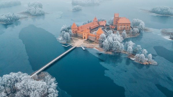 trakai-island-castle-lithuania