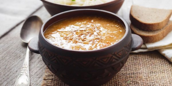 Капустняк - со свиными рёбрами и пшеном