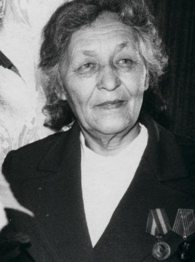 Конькова А. - Роса под солнцем