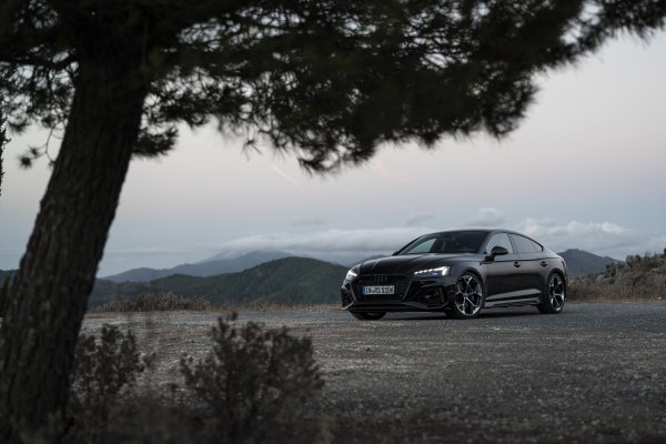 Audi-rs-5-sportback-competition-plus