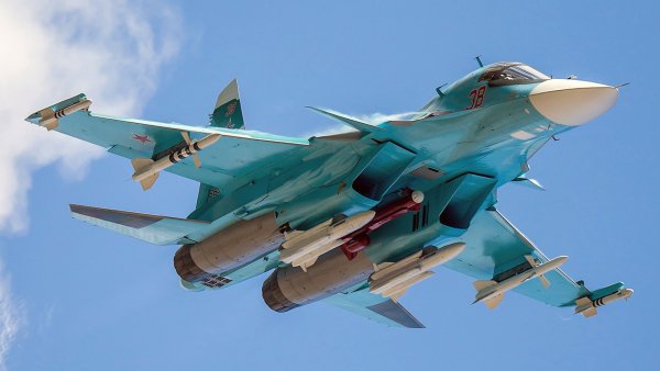 su-34-samolet-fullback