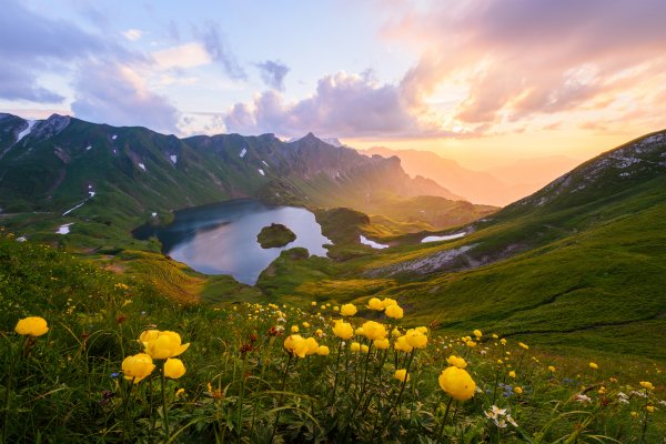 Scenic view mountains against