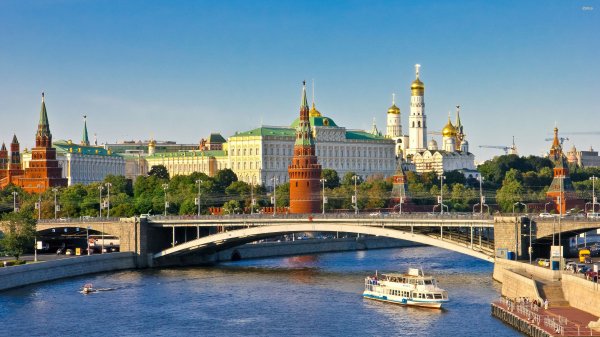 moscow-kremlin-moscow-russia-europe
