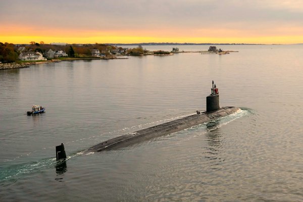 IMG viter59 USS Idaho SSN-799