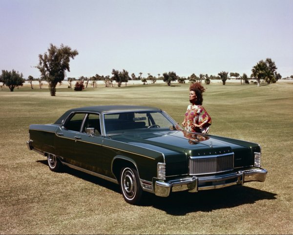 Lincoln Continental Town Car (1974)