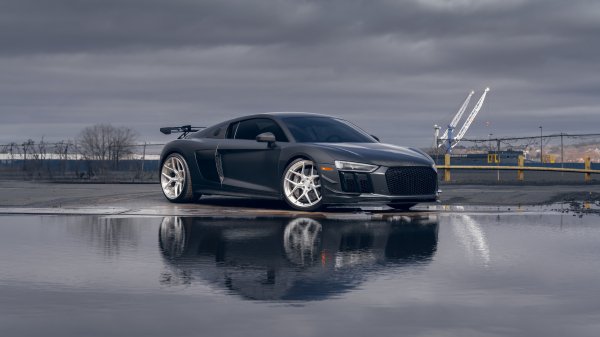 07-01-audi-r8