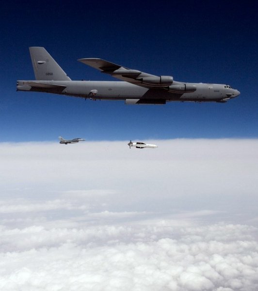 b52cruisemissilelaunch