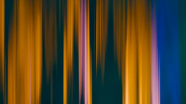 Orange-blue-vertical-lines-blur-motion