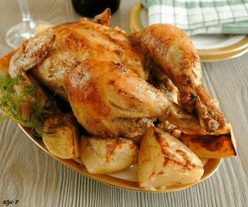 цыпленок запеченный с картофелем
