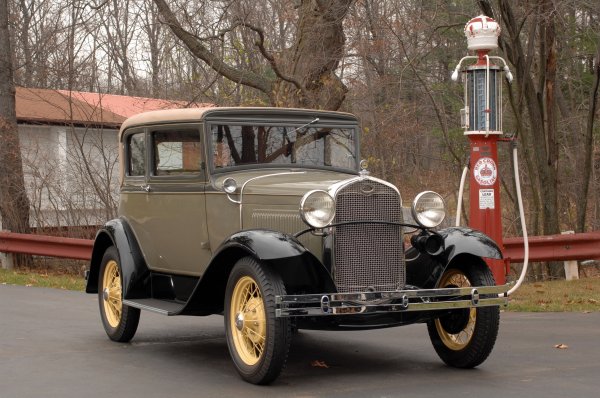 Ford Model A Victoria (1931)