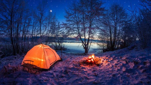 Winter-innovations-non-urban-scene-leisure-activity-extreme