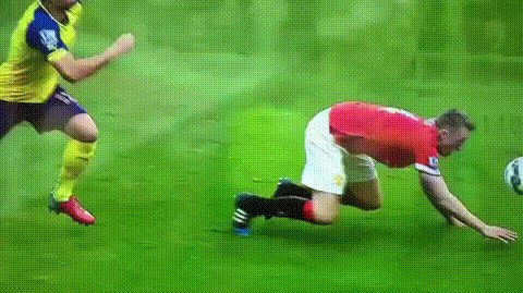 funny-football-gif-39