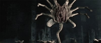 facehugger-alien-gas-mask-1