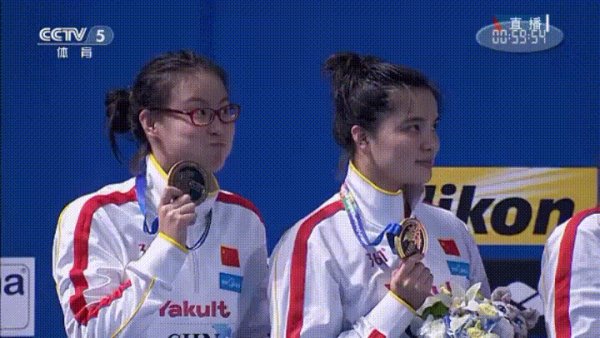 китаянка-пловчиха-Fu-Yuanhui
