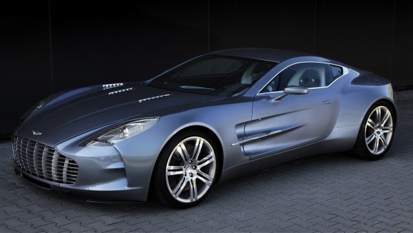 Aston Martin One-77 2010