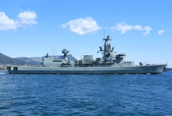 IMG viter59 NRP Bartolomeu Dias F333