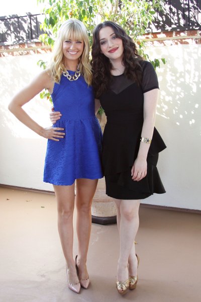 Beth Behrs y Kat Dennings