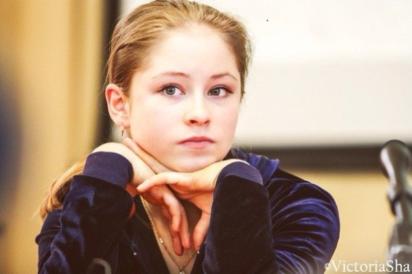 Юля Липницкая