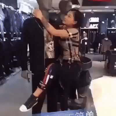gif 1477338183