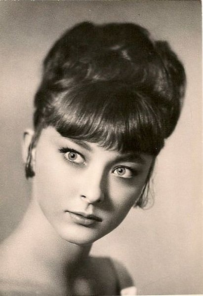 Анастасия Вертинская