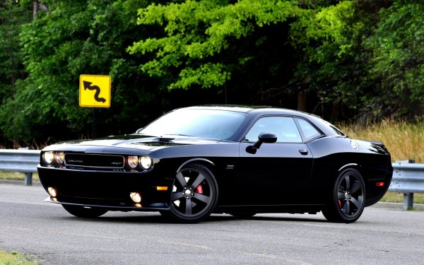 dodge-challenger-srt8-dodzh