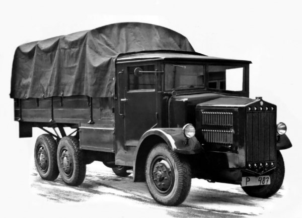 TATRA T28 (1931г.)