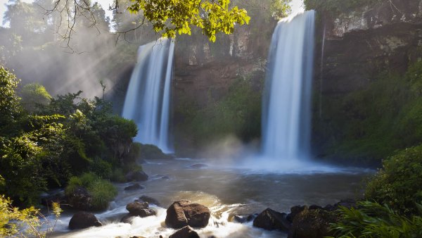 Lock2023-b45 wl iguazuparkargentina designpics 1920x1080