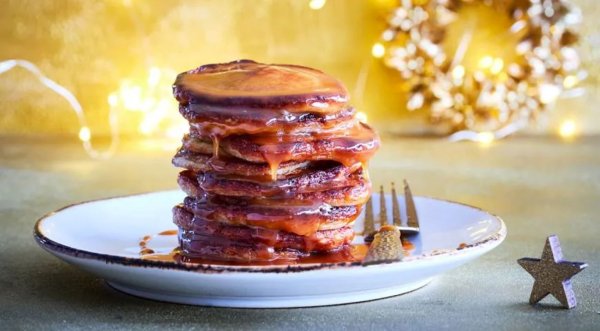 Банановые оладушки - с соленой карамелью
